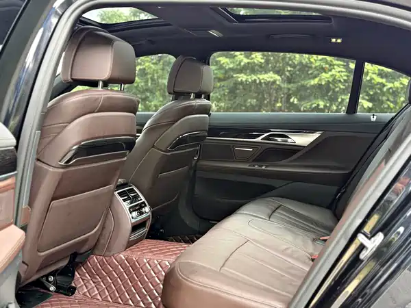 BMW 7 Series 2017