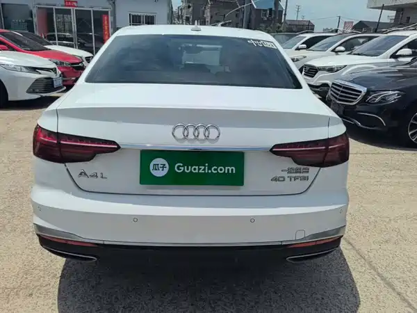 Audi A4L 2020