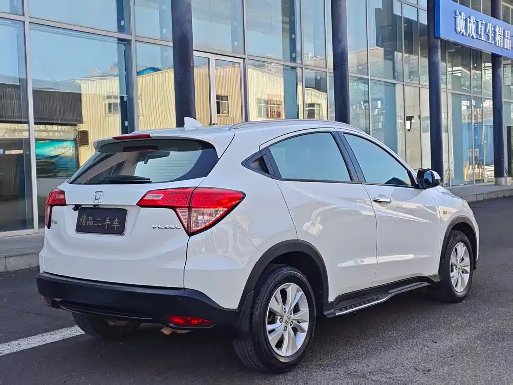 Honda Vezel 2017 — фото 9