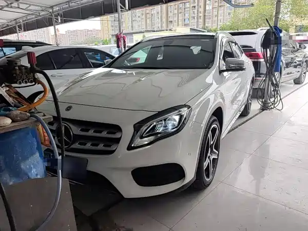 Mercedes-Benz GLA 2019