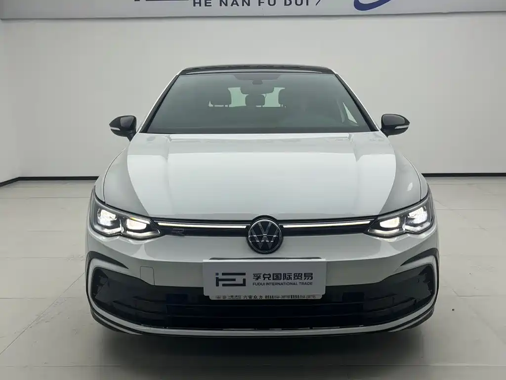 Volkswagen Golf 2023