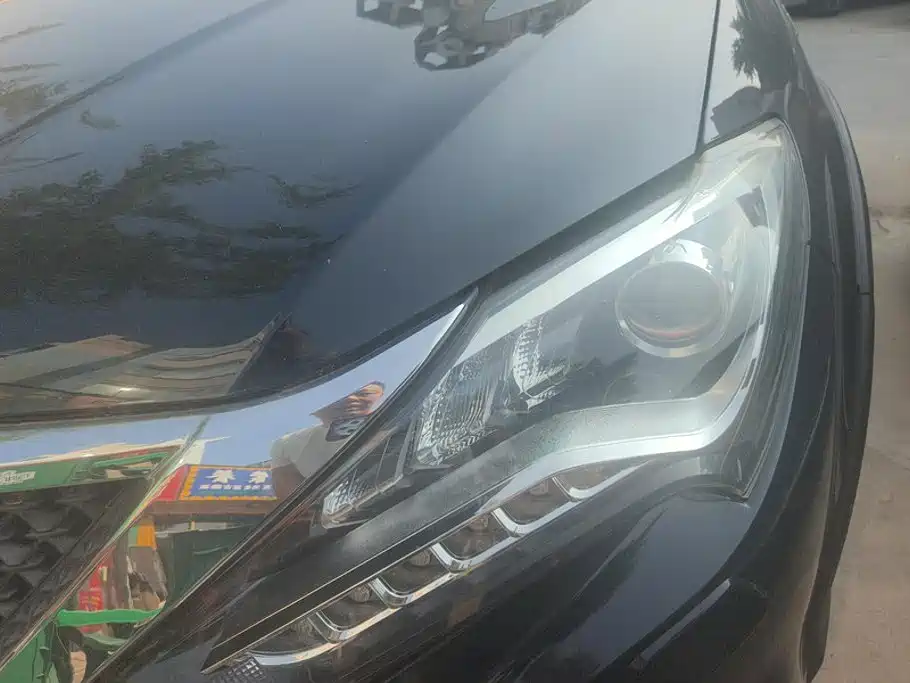 BYD Tang New Energy 2015