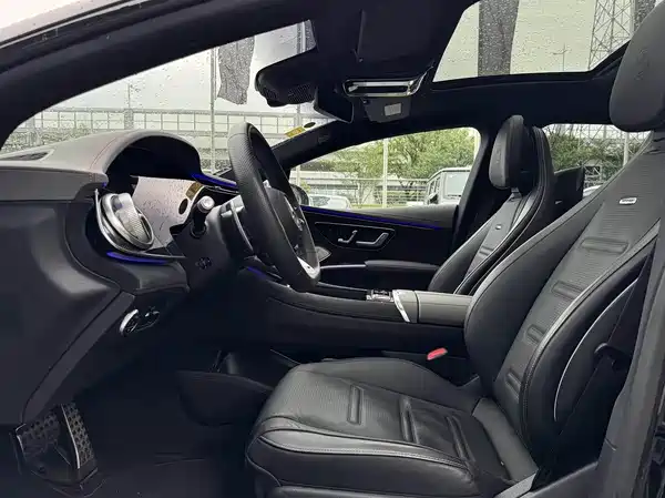 Mercedes-Benz EQS AMG 2025
