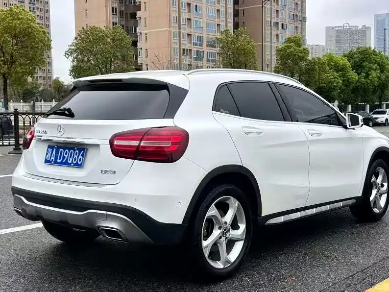 Mercedes-Benz GLA 2018