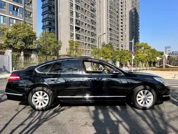 Nissan Teana 2010