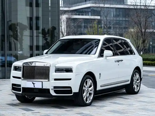 Rolls-Royce Cullinan 2024