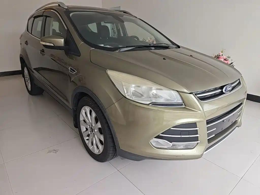 Ford Kuga 2016 — фото 4