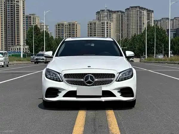Mercedes-Benz C-Class 2020