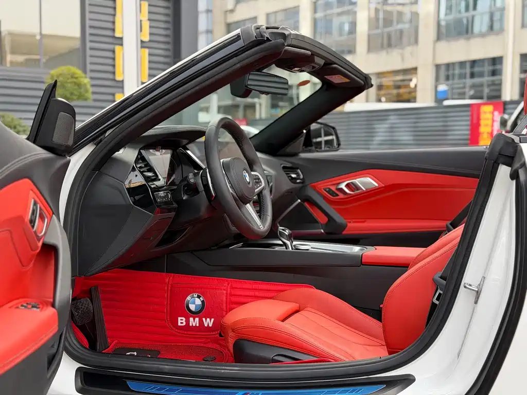 BMW Z4 2022 — фото 7