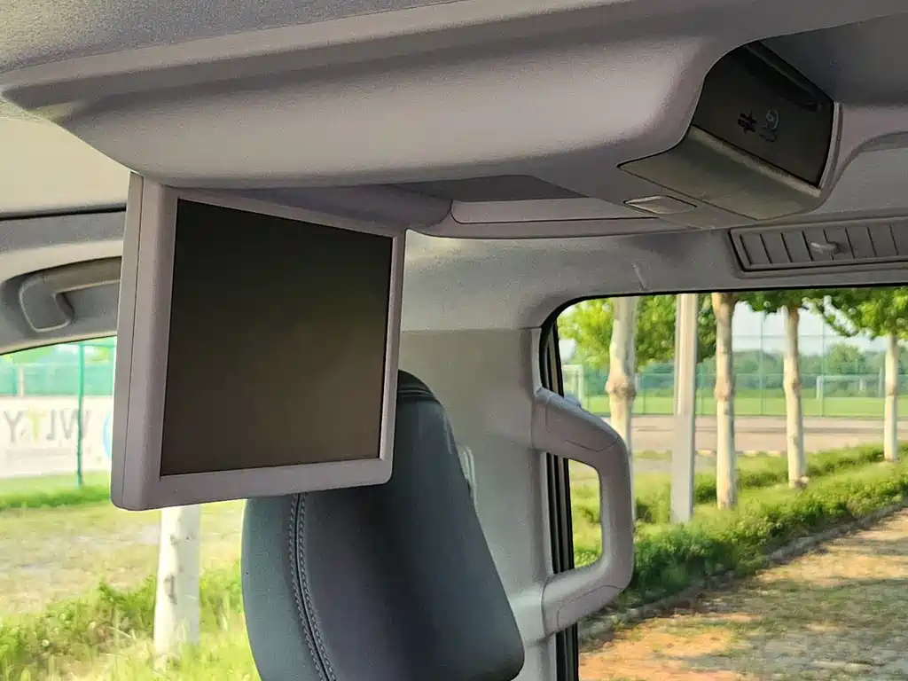 Toyota Prado 2018 — фото 13
