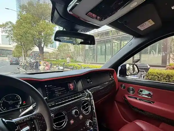Rolls-Royce Cullinan 2022