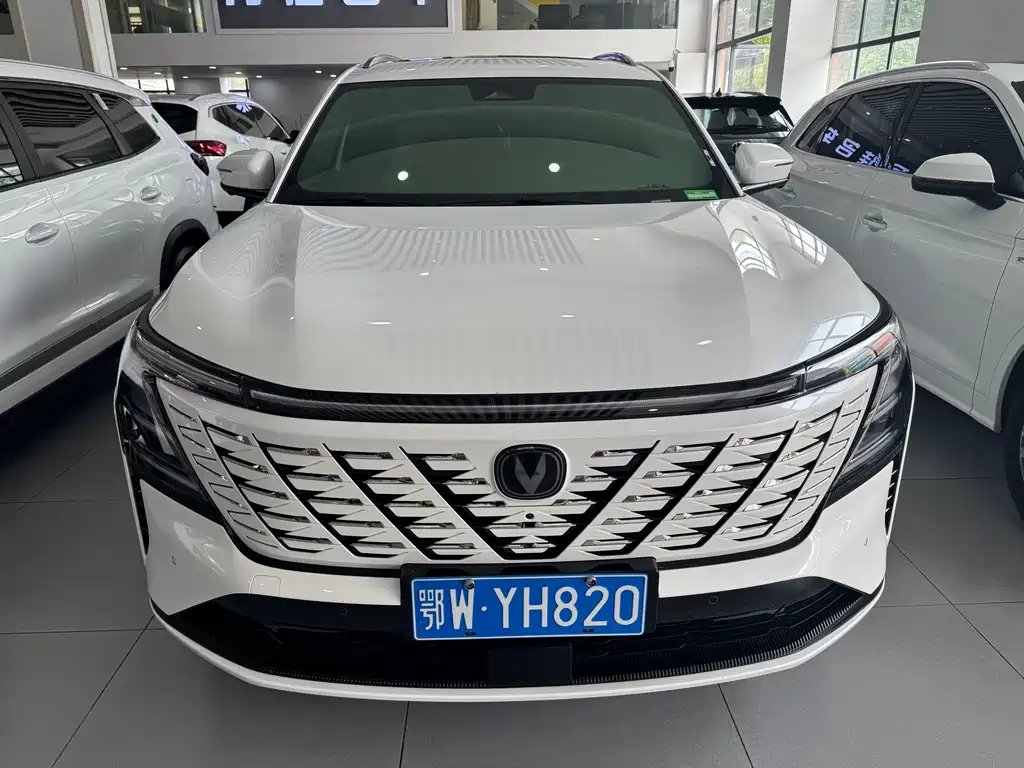 Changan CS75 PLUS 2024 — фото 2