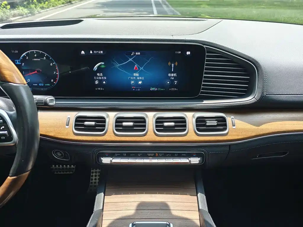 Mercedes-Benz GLS 2020 — фото 14