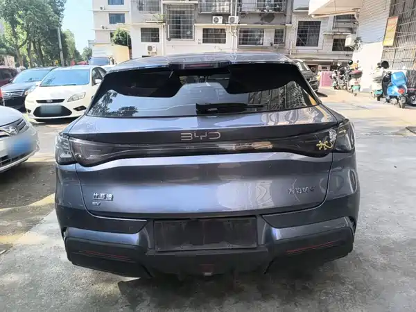 BYD Seal 06GT 2025
