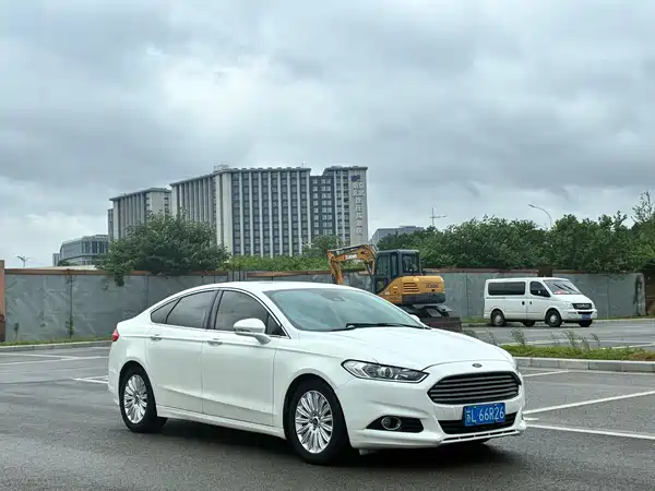 Ford Mondeo 2014