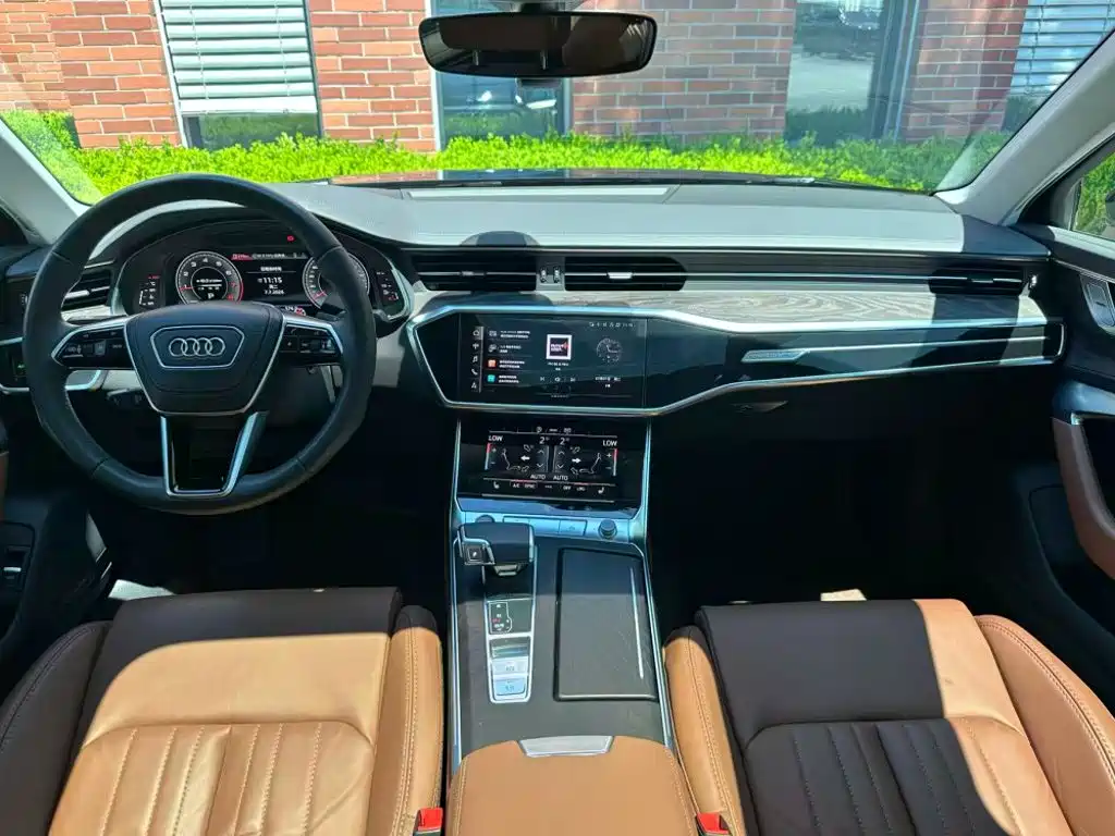 Audi A6L 2023