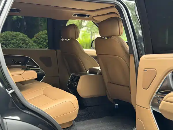 Land Rover Range Rover 2025