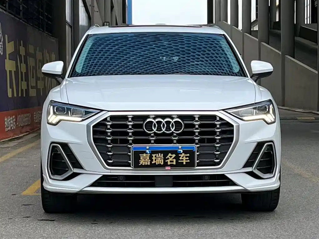 Audi Q3 2023 — фото 2