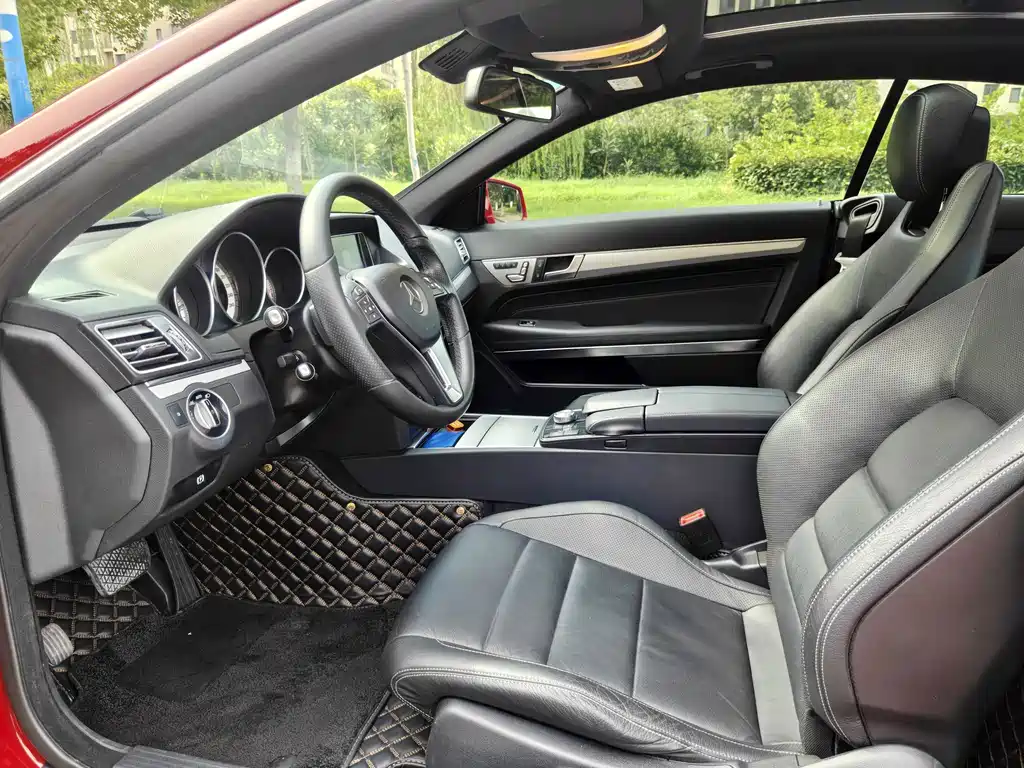 Mercedes-Benz E-Class 2015 — фото 11