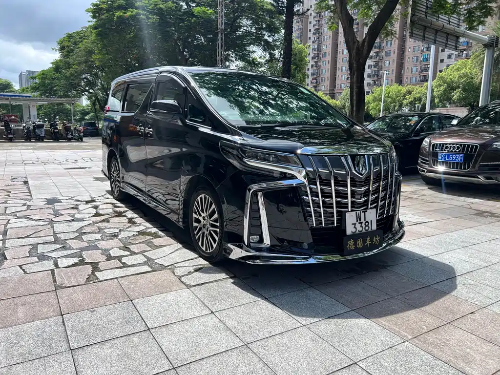 Toyota Alphard 2015 — фото 2