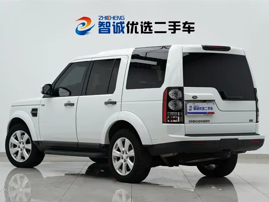 Land Rover Discovery 2014 — фото 33