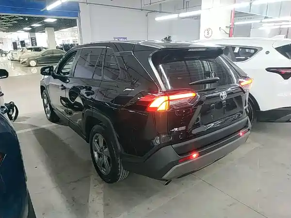 Toyota RAV4 2023