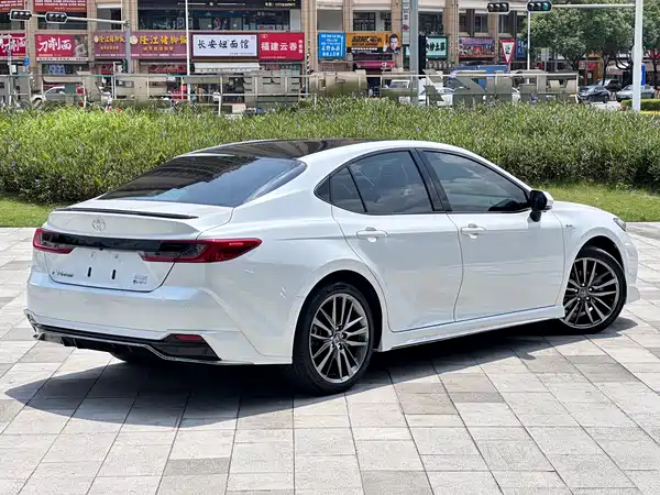 Toyota Camry 2024