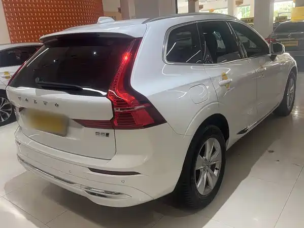 Volvo XC60 2021