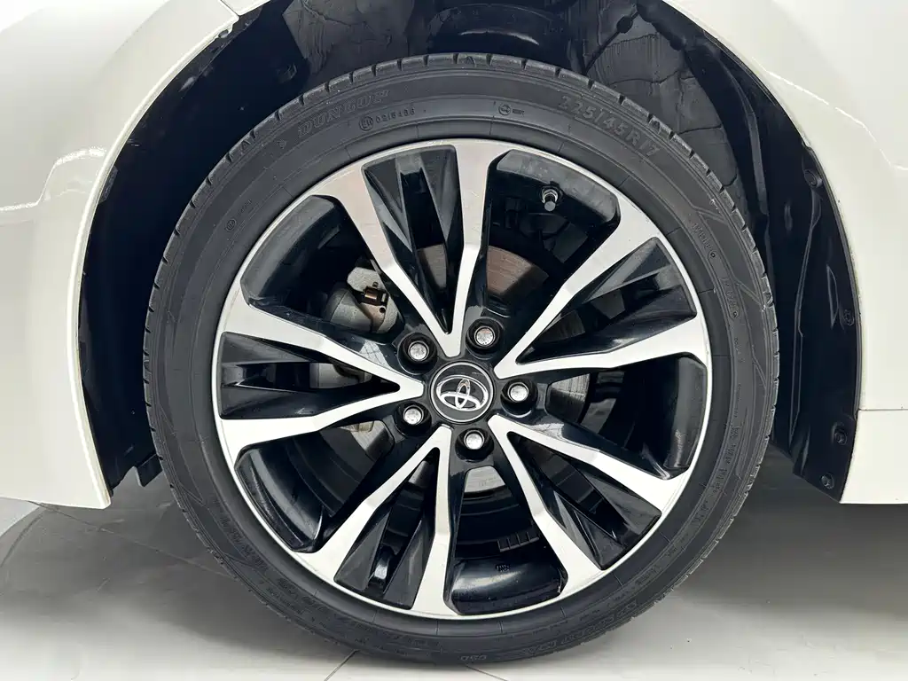 Toyota Levin 2023 — фото 15
