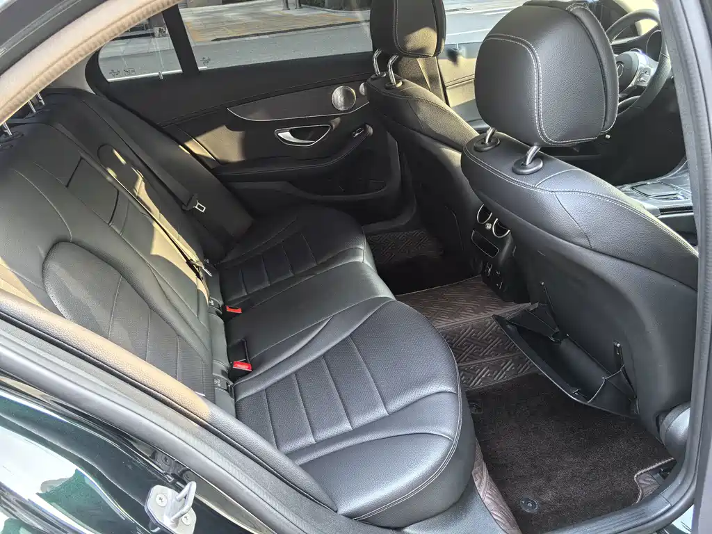Mercedes-Benz C-Class 2021 — фото 10