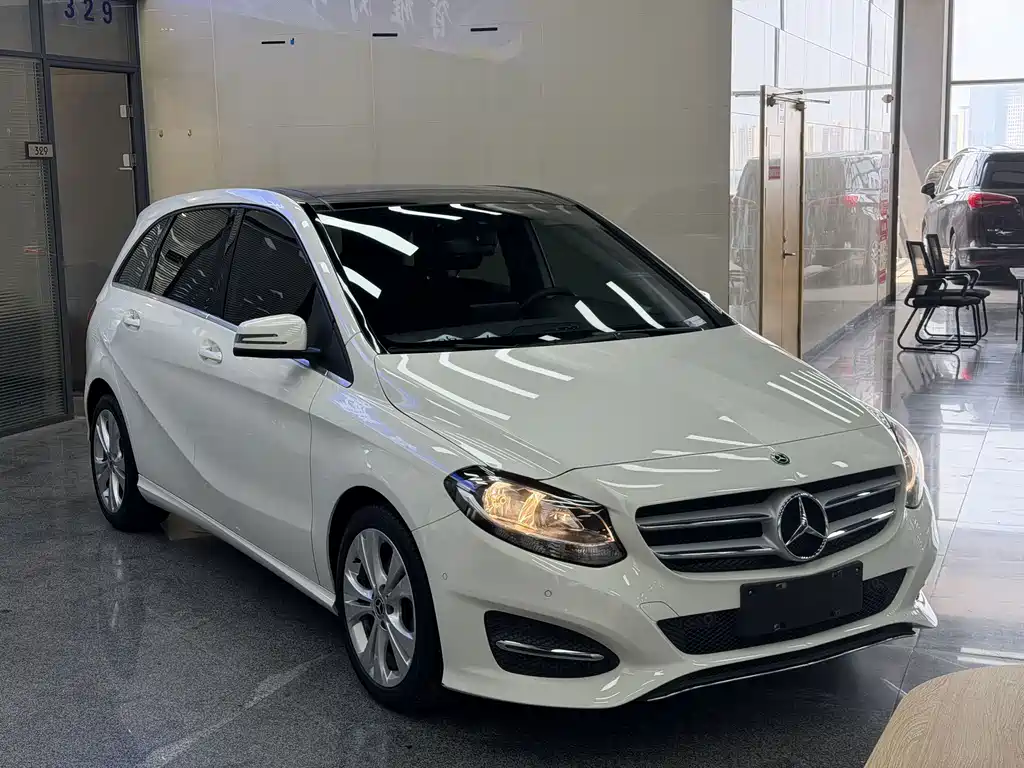 Mercedes-Benz B-Class 2019