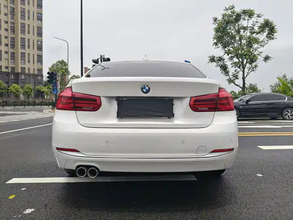 BMW 3 Series 2018