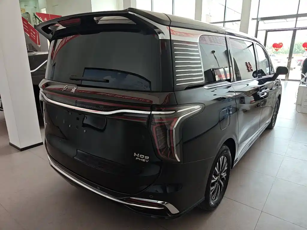 Hongqi HQ9 PHEV 2025 — фото 7