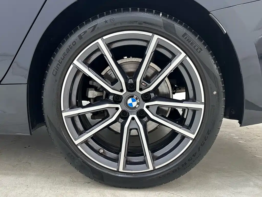 BMW 3 Series 2022 — фото 16