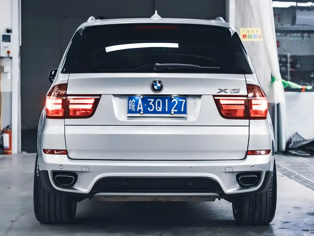 BMW X5 2012 — фото 2