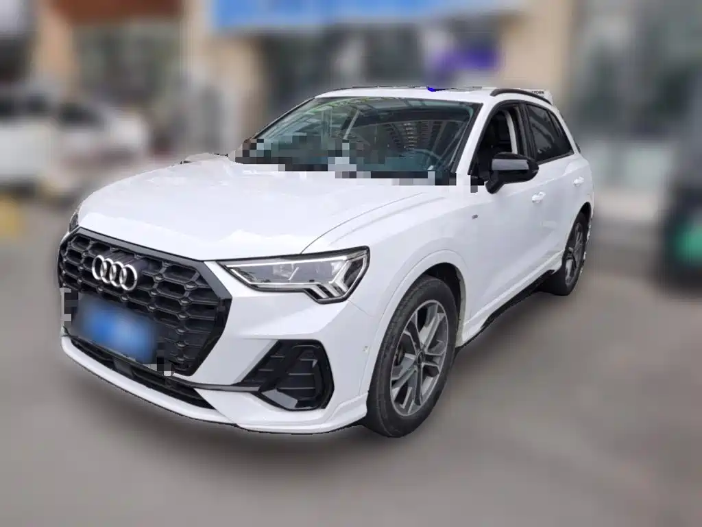 Audi Q3 2023 — фото 2