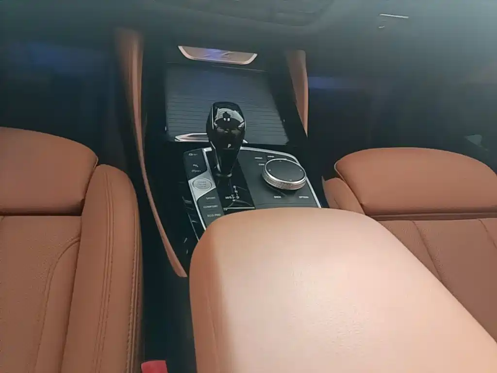 BMW X4 2022 — фото 14
