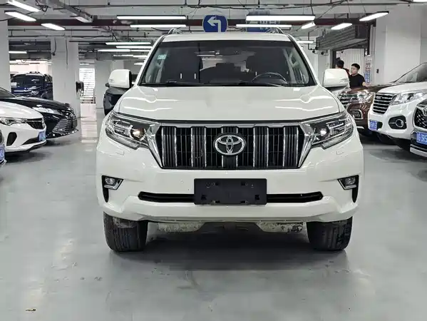 Toyota Prado 2018