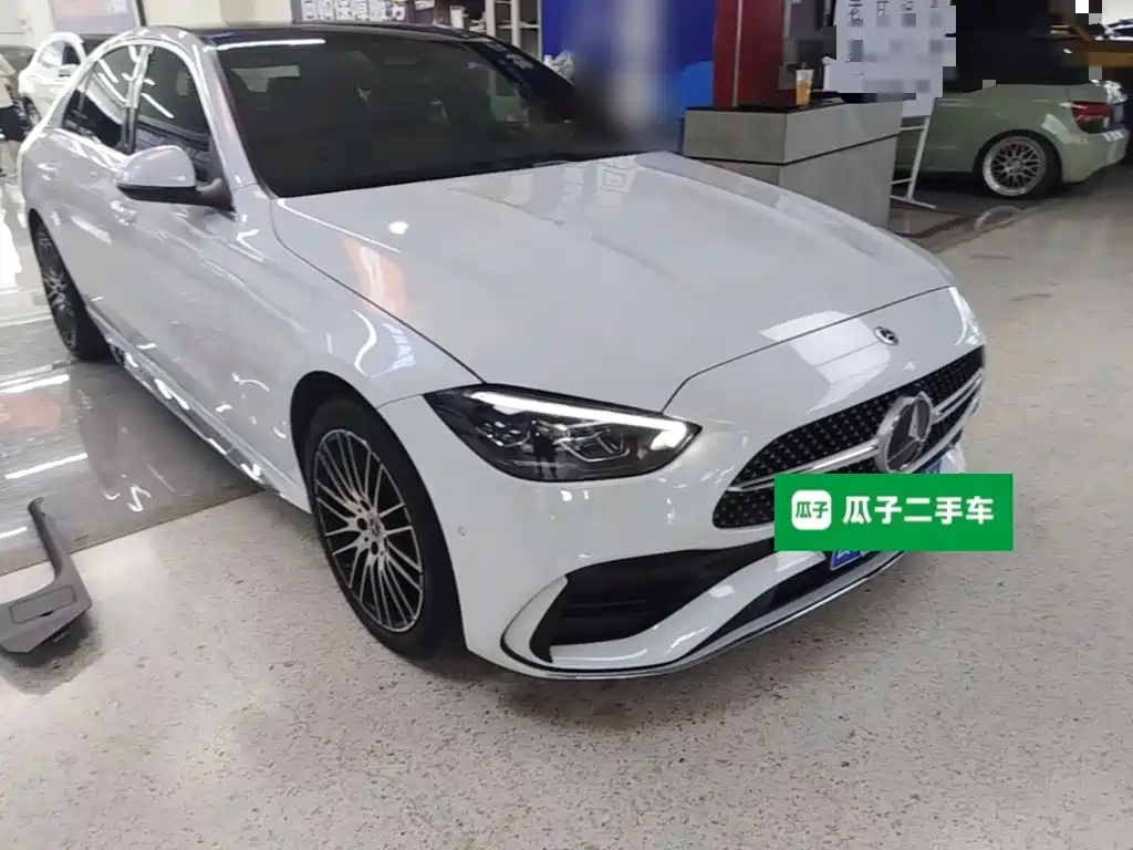 Mercedes-Benz C-Class 2023