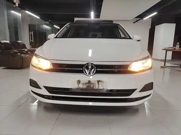 Volkswagen Polo 2021
