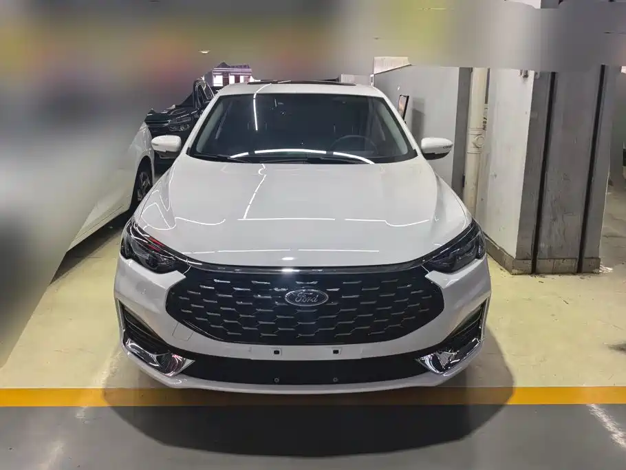 Ford Escort 2022