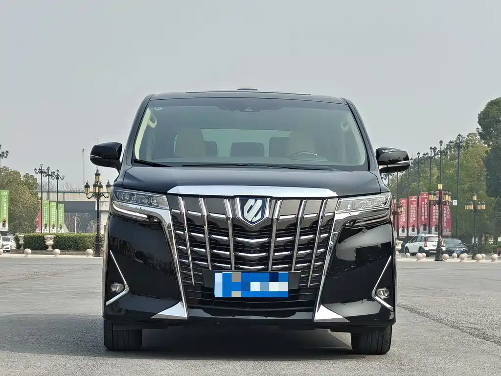 Toyota Alphard 2020 — фото 2