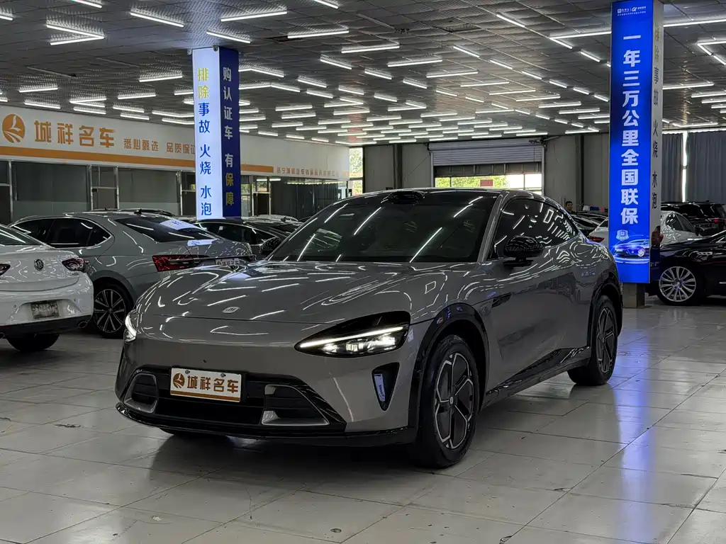 Xiaomi YU7 2025