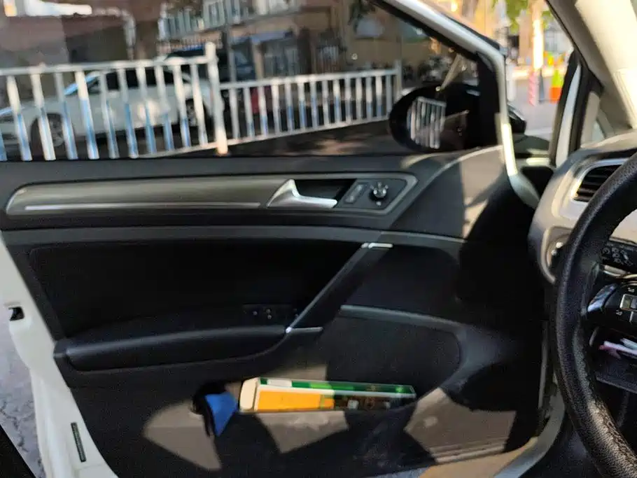 Volkswagen Golf 2014