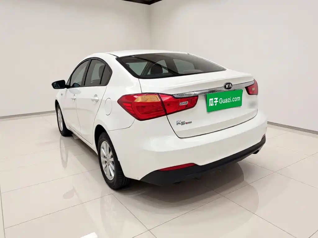 Kia K3 2015