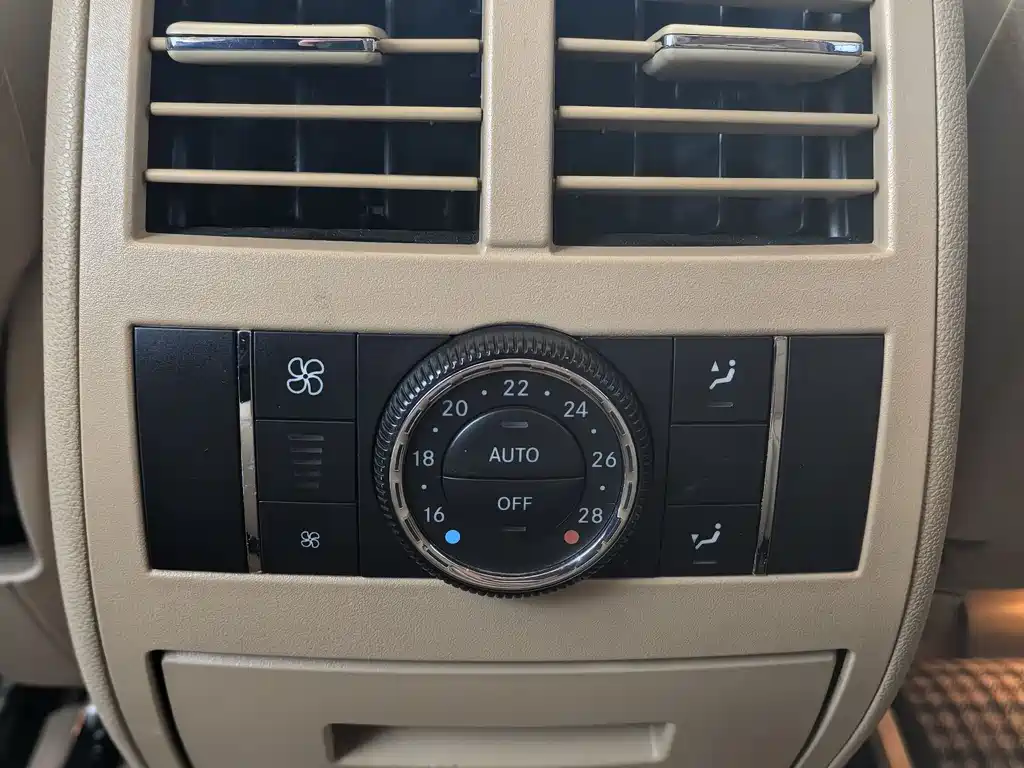 Mercedes-Benz M-Class AMG 2012 — фото 11