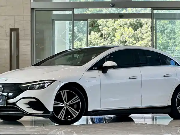 Mercedes-Benz EQE 2023