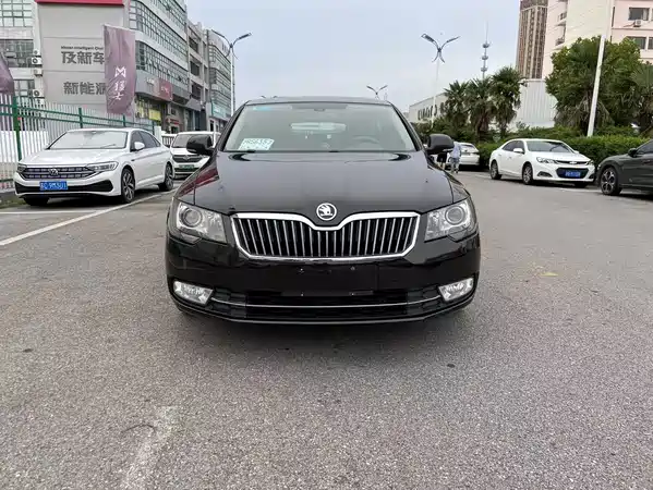 Skoda Superb 2014
