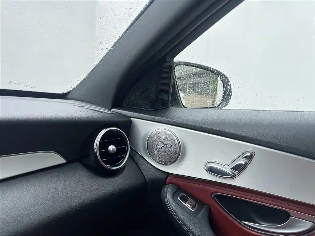 Mercedes-Benz C-Class 2018 — фото 12