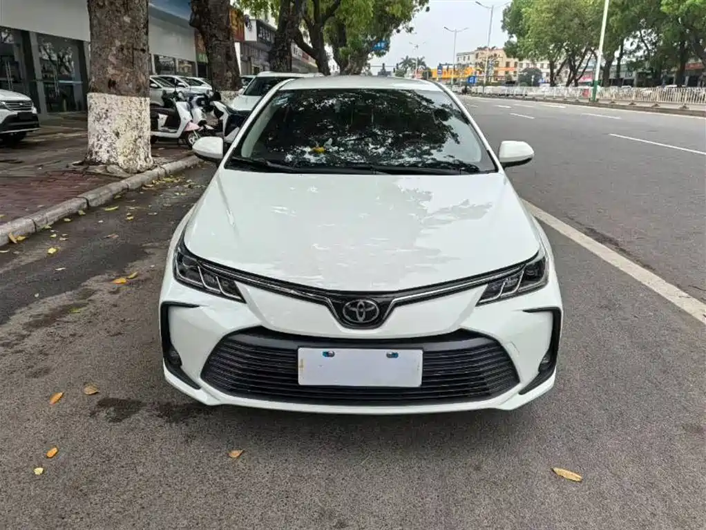 Toyota Corolla 2020 — фото 2